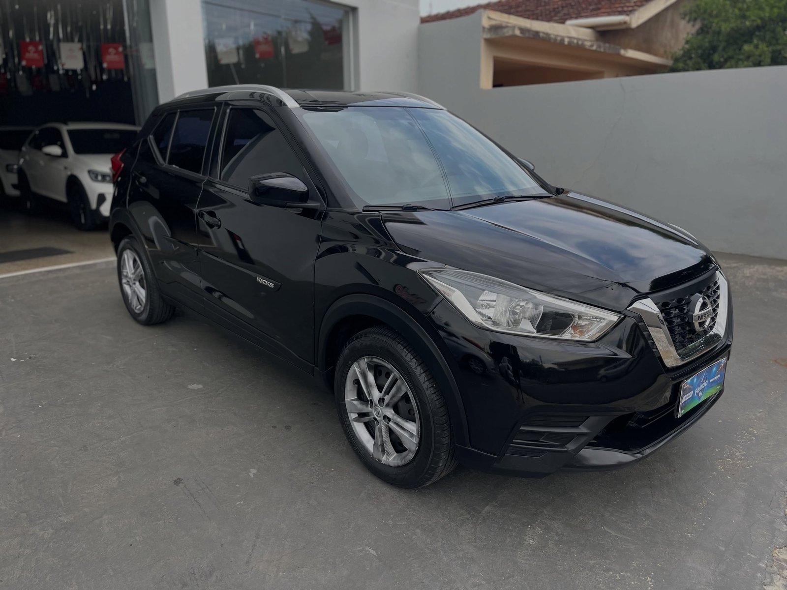 Nissan Kicks 1.6 AUT FLEX COMPLETO